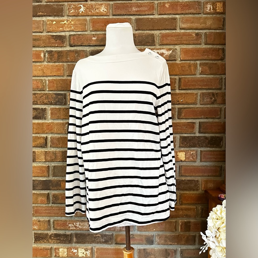 Cutter & Buck Large Black & White Striped Button Sleeve Top